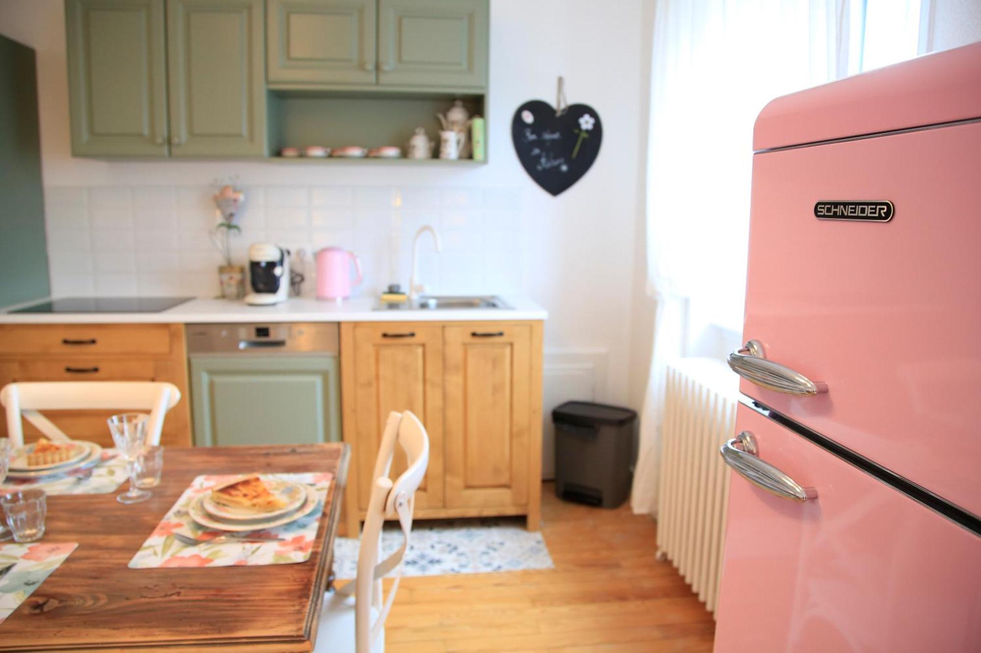 Villa Camelias, Appartements De Charme ミッテヴィヒエ エクステリア 写真